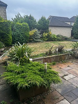 Garden trim and tidy up we completing.